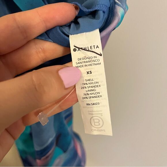 Athleta Malibu Printed One Piece Swimsuit - Picture 7 of 8